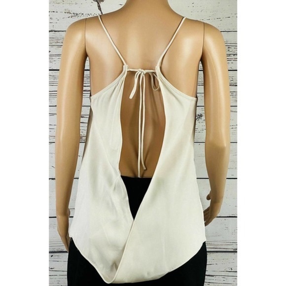 𝅺Elliatt - Ascent Open Back Cami - M NWOT - Picture 3 of 6